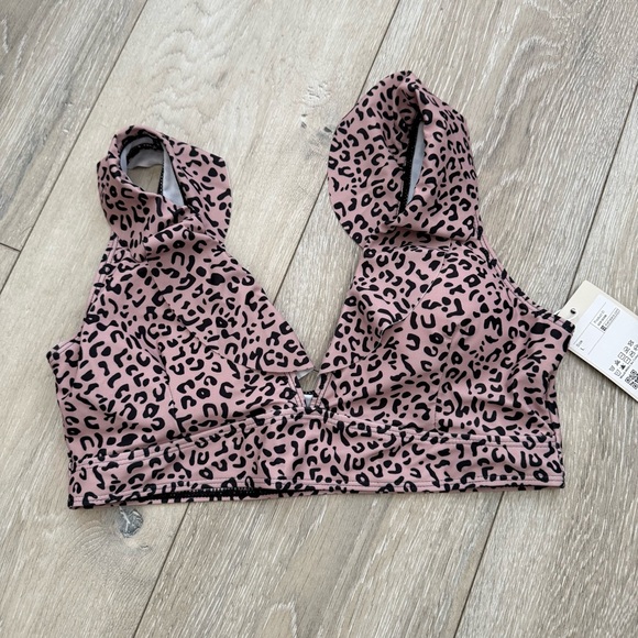 HALARA Other - Halara Pink Leopard Print Swim Top size L